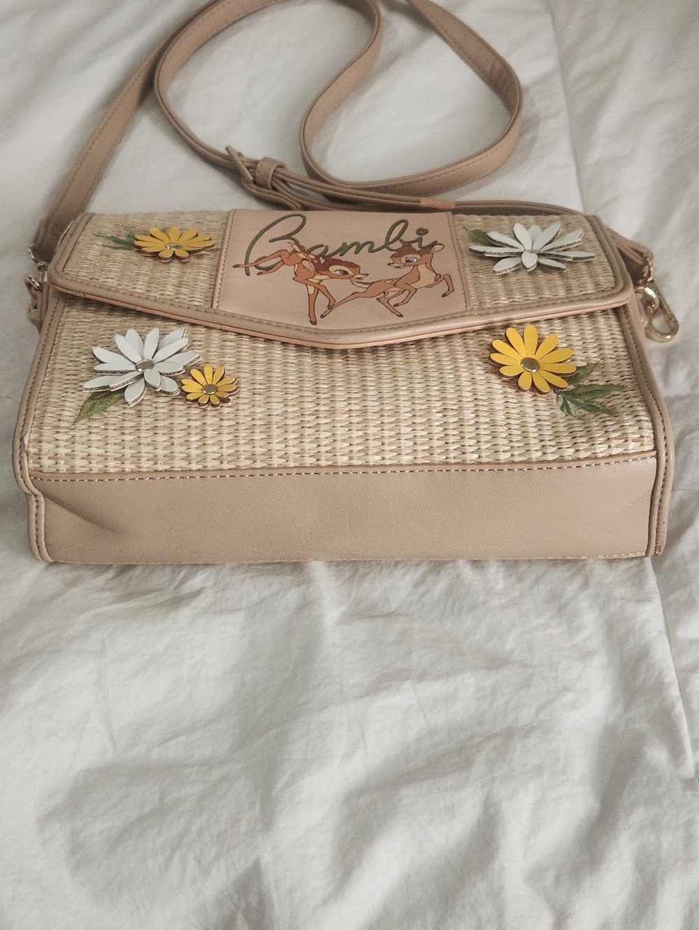 Disney Our Universe Bambi Weaved Basket Crossbody Bag Lightweight - Picture 4 of 12